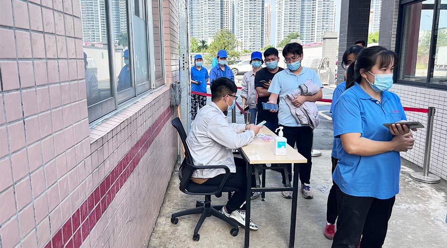 迅速防疫！金環(huán)電器積極配合醫(yī)護人員上門測核酸！